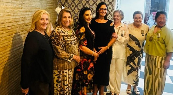 PUBLIEDITORIAL  Mulheres lapeanas são homenageadas com Medalha da Sociedade Veteramos de 32