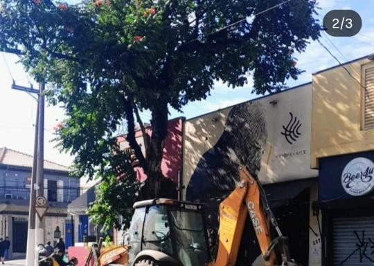 Sub Lapa remove parklet na Rua Nanuque