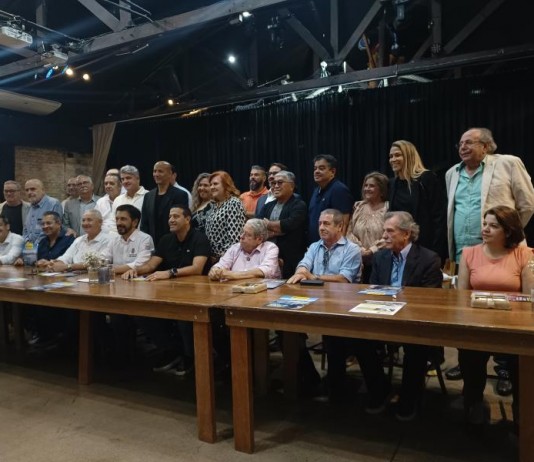 PREFEITO NA LAPA  Ricardo Nunes entrega moradias, visita obras e faz balanço de investimentos na região