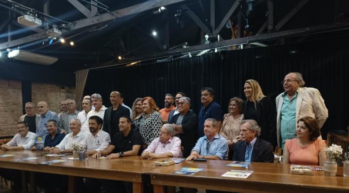 PREFEITO NA LAPA  Ricardo Nunes entrega moradias, visita obras e faz balanço de investimentos na região
